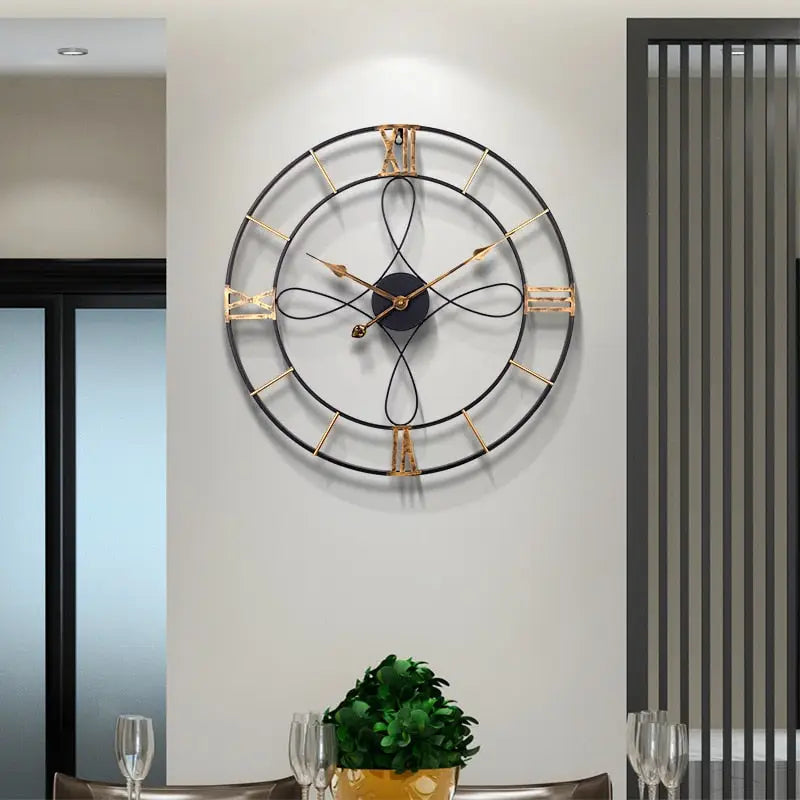 Horloge en Fer Forgé Noir et Or